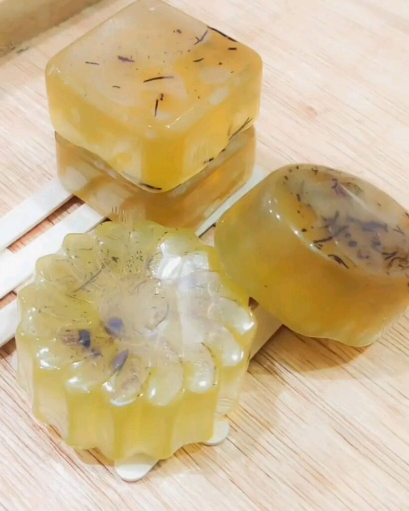 Sabonete de camomila para pele sensível e com manchas