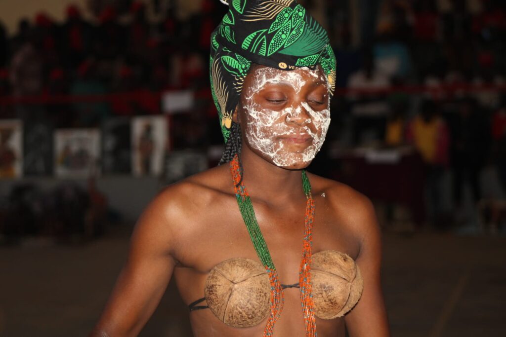Modelo de Niassa
No palco do Festival Nacional de Cultura